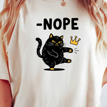 Black Cat Parody T-Shirt – No Kings in America Funny Satire Tee